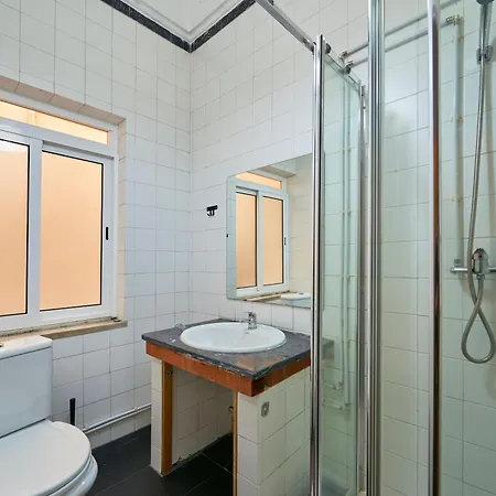 Spacious With Balcony In A Coliving In Alameda Ubytování v soukromí Lisboa