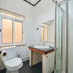 Δωμάτια σε οικογενειακή κατοικία Spacious With Balcony In A Coliving In Alameda Lisboa