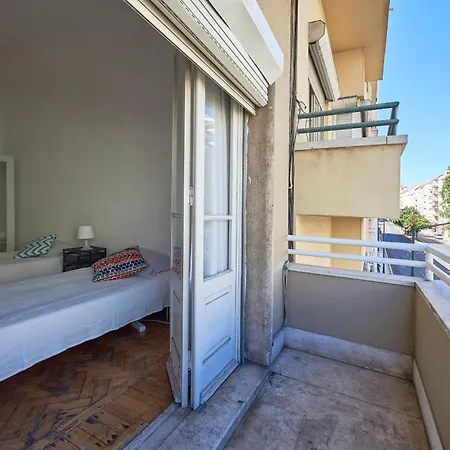 شقة Spacious With Balcony In A Coliving In Alameda