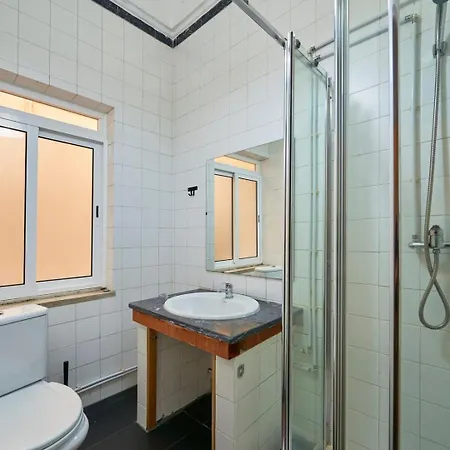Spacious With Balcony In A Coliving In Alameda شقة *