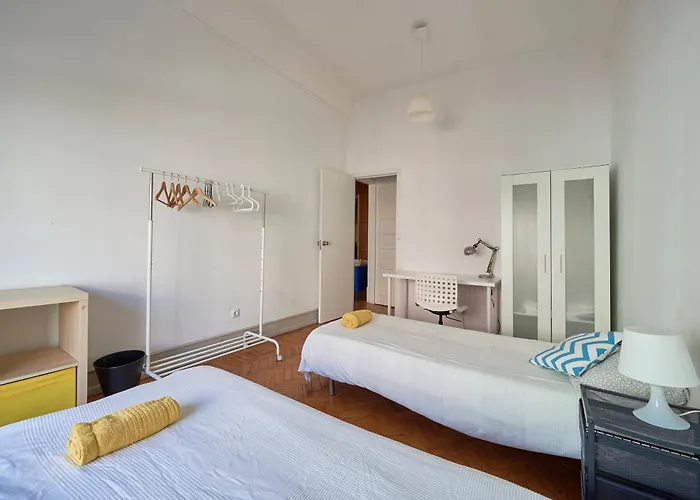 Spacious With Balcony In A Coliving In Alameda Privatunterkunft *