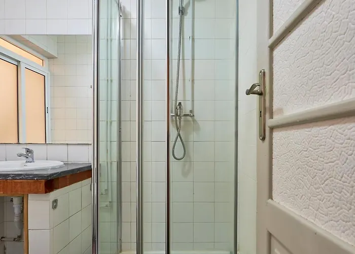 Privatunterkunft Spacious With Balcony In A Coliving In Alameda Lissabon